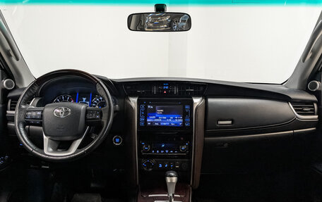 Toyota Fortuner II, 2017 год, 3 315 000 рублей, 14 фотография