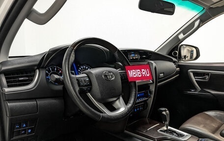 Toyota Fortuner II, 2017 год, 3 315 000 рублей, 15 фотография