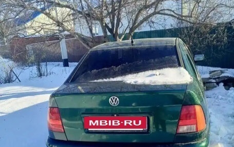 Volkswagen Polo III рестайлинг, 1998 год, 40 000 рублей, 3 фотография