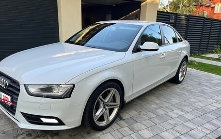 Audi A4, 2014 год, 1 800 000 рублей, 2 фотография