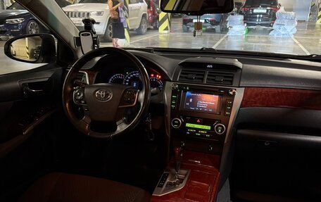 Toyota Camry, 2013 год, 1 750 000 рублей, 21 фотография