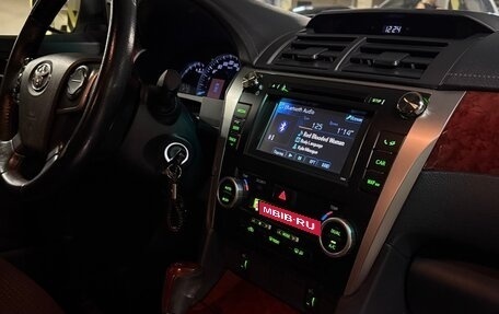 Toyota Camry, 2013 год, 1 750 000 рублей, 16 фотография