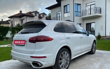 Porsche Cayenne III, 2015 год, 3 050 000 рублей, 3 фотография