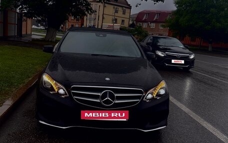 Mercedes-Benz E-Класс, 2013 год, 1 900 000 рублей, 8 фотография