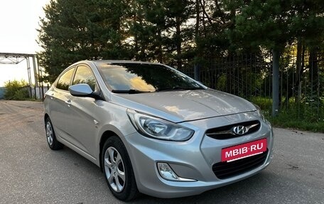 Hyundai Solaris II рестайлинг, 2013 год, 770 000 рублей, 15 фотография