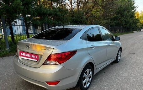 Hyundai Solaris II рестайлинг, 2013 год, 770 000 рублей, 10 фотография
