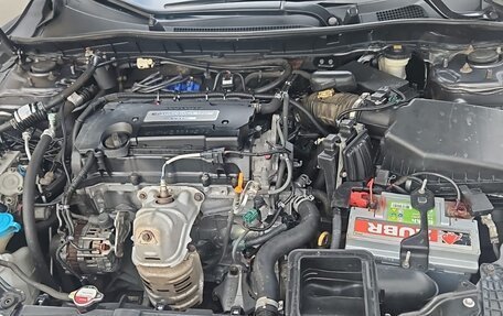 Honda Accord IX рестайлинг, 2013 год, 1 800 000 рублей, 10 фотография