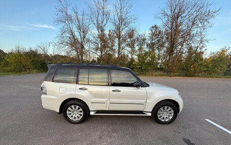Mitsubishi Pajero IV, 2019 год, 3 300 000 рублей, 3 фотография