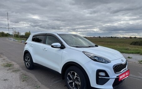 KIA Sportage IV рестайлинг, 2020 год, 2 400 000 рублей, 19 фотография