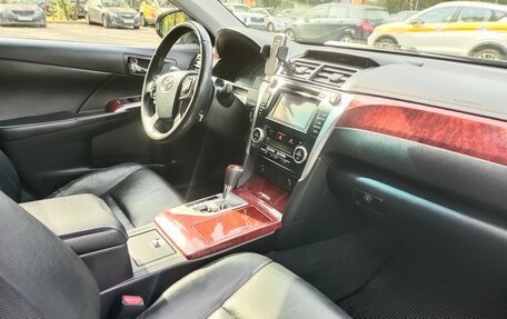 Toyota Camry, 2014 год, 1 450 000 рублей, 6 фотография