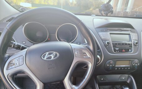 Hyundai ix35 I рестайлинг, 2011 год, 950 000 рублей, 6 фотография