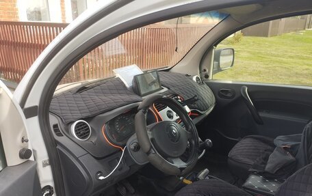 Renault Kangoo II рестайлинг, 2012 год, 600 000 рублей, 4 фотография