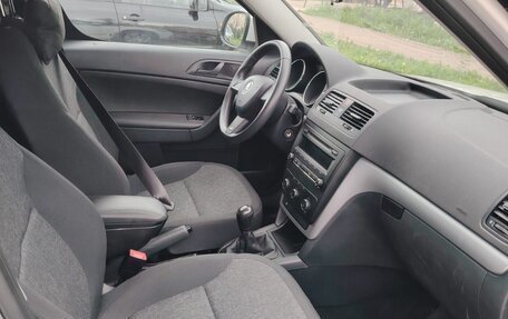 Skoda Yeti I рестайлинг, 2014 год, 1 300 000 рублей, 8 фотография