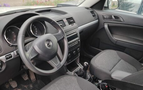 Skoda Yeti I рестайлинг, 2014 год, 1 300 000 рублей, 7 фотография