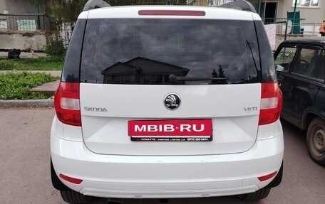Skoda Yeti I рестайлинг, 2014 год, 1 300 000 рублей, 2 фотография