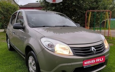 Renault Sandero I, 2011 год, 450 000 рублей, 1 фотография