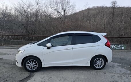 Honda Fit III, 2017 год, 999 000 рублей, 6 фотография