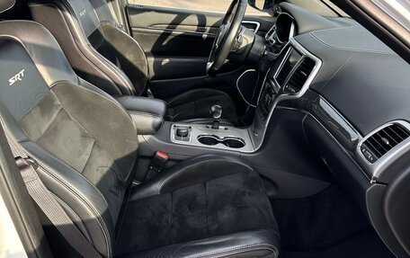 Jeep Grand Cherokee, 2013 год, 3 790 000 рублей, 19 фотография