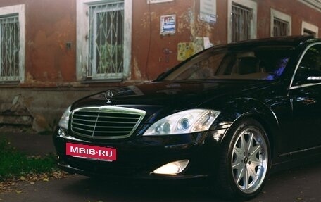 Mercedes-Benz S-Класс, 2007 год, 1 500 000 рублей, 2 фотография