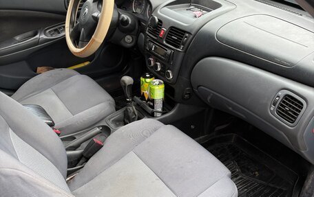 Nissan Almera, 2004 год, 405 000 рублей, 7 фотография