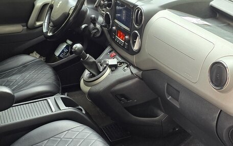Peugeot Partner II рестайлинг 2, 2011 год, 950 000 рублей, 6 фотография