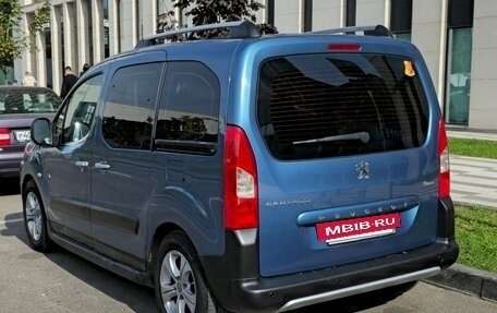 Peugeot Partner II рестайлинг 2, 2011 год, 950 000 рублей, 2 фотография