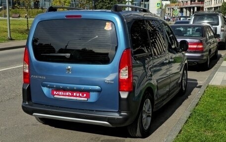 Peugeot Partner II рестайлинг 2, 2011 год, 950 000 рублей, 3 фотография
