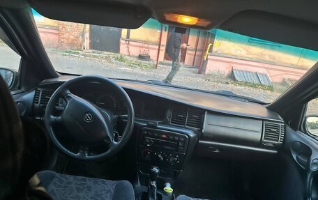 Opel Vectra B рестайлинг, 1998 год, 150 000 рублей, 6 фотография