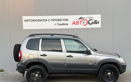 Chevrolet Niva I рестайлинг, 2016 год, 692 000 рублей, 7 фотография