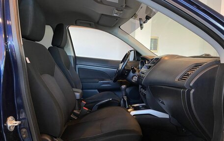 Mitsubishi ASX I рестайлинг, 2011 год, 900 000 рублей, 29 фотография