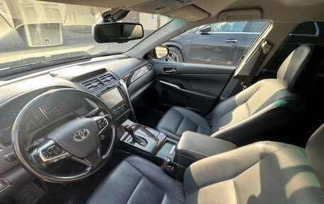 Toyota Camry, 2017 год, 2 200 000 рублей, 17 фотография