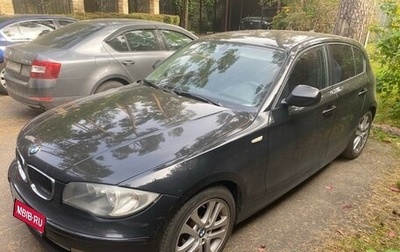 BMW 1 серия, 2010 год, 700 000 рублей, 1 фотография