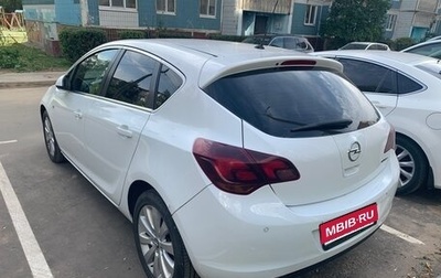 Opel Astra J, 2011 год, 650 000 рублей, 1 фотография
