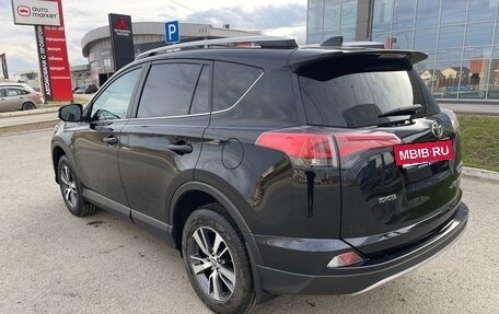 Toyota RAV4, 2019 год, 2 750 000 рублей, 2 фотография