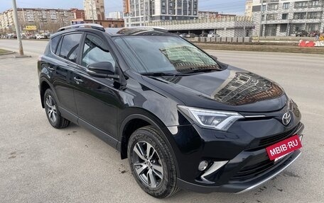 Toyota RAV4, 2019 год, 2 750 000 рублей, 10 фотография