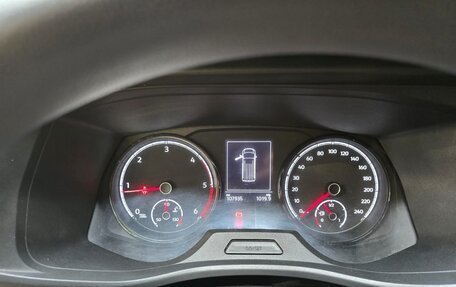 Volkswagen Transporter T6 рестайлинг, 2021 год, 4 200 000 рублей, 9 фотография