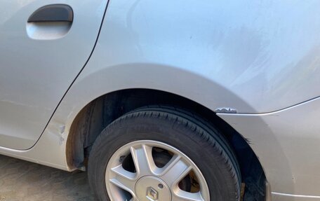 Renault Logan II, 2015 год, 650 000 рублей, 8 фотография