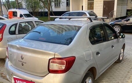 Renault Logan II, 2015 год, 650 000 рублей, 10 фотография