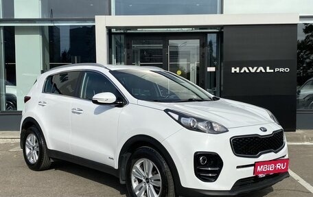 KIA Sportage IV рестайлинг, 2018 год, 2 499 000 рублей, 3 фотография