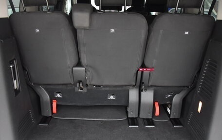 Peugeot Traveller I, 2017 год, 2 600 000 рублей, 16 фотография