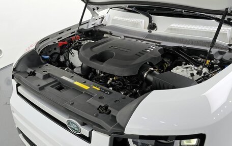 Land Rover Defender II, 2021 год, 9 724 176 рублей, 6 фотография
