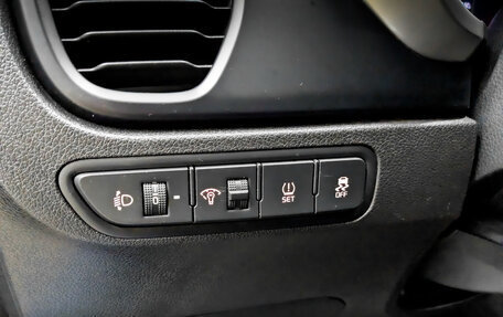 KIA Rio IV, 2021 год, 965 000 рублей, 24 фотография