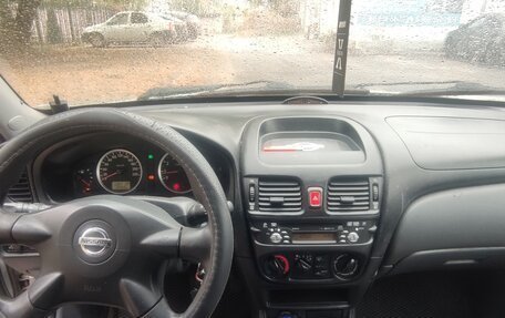 Nissan Almera, 2004 год, 250 000 рублей, 3 фотография