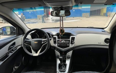 Chevrolet Cruze II, 2012 год, 835 000 рублей, 6 фотография