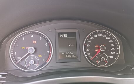 Volkswagen Golf Plus II, 2011 год, 700 000 рублей, 2 фотография