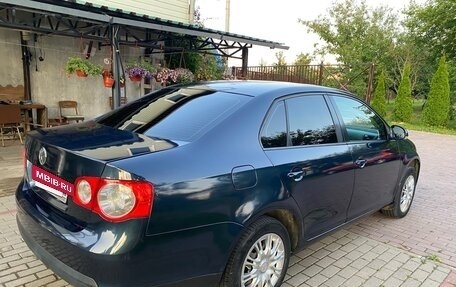 Volkswagen Jetta VI, 2009 год, 520 000 рублей, 5 фотография