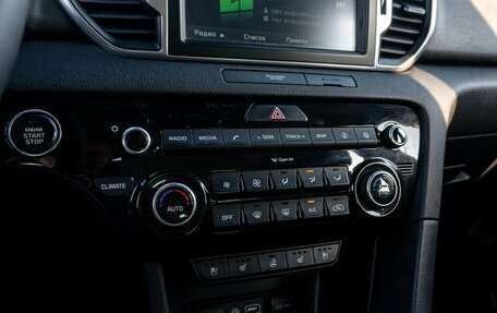KIA Sportage IV рестайлинг, 2018 год, 1 495 000 рублей, 17 фотография