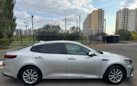 KIA Optima IV, 2019 год, 2 200 000 рублей, 5 фотография