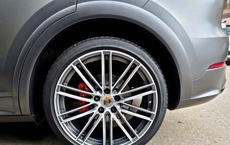 Porsche Cayenne III, 2019 год, 7 699 999 рублей, 18 фотография