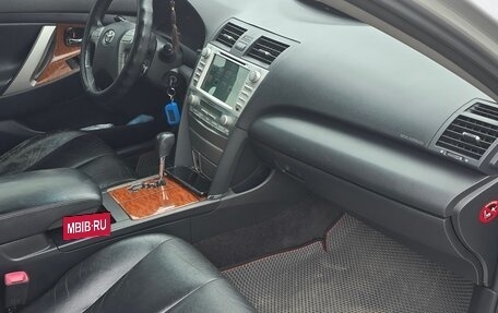 Toyota Camry, 2008 год, 1 150 000 рублей, 8 фотография